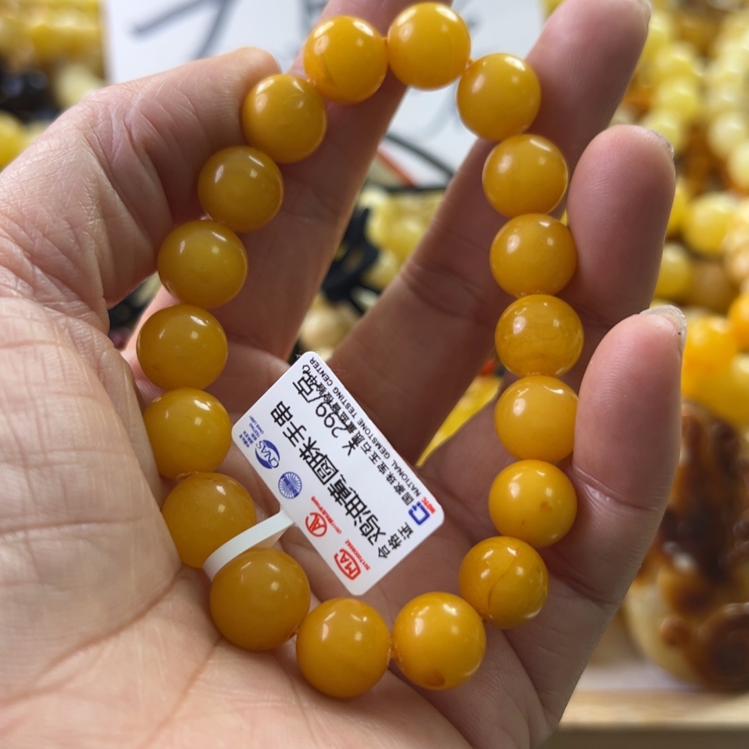 琥珀珠宝奇石未镶嵌