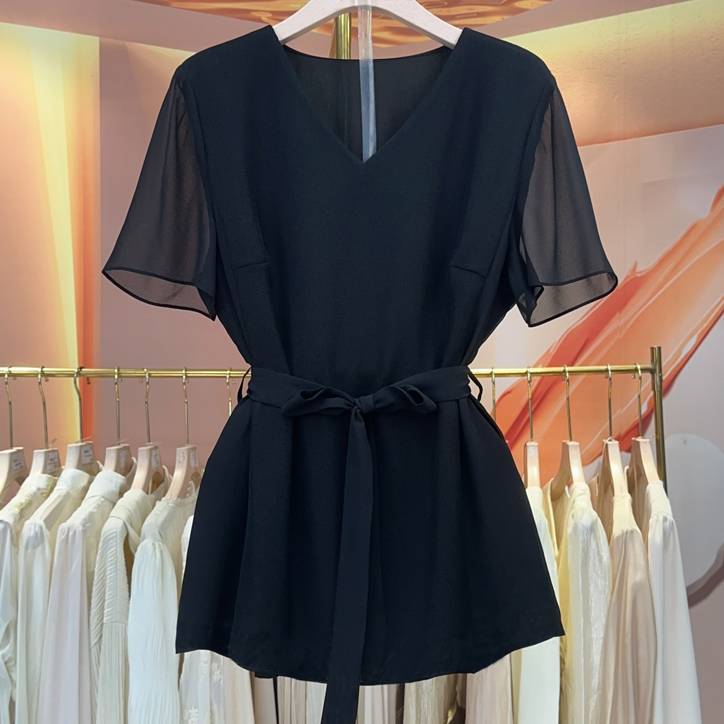 现货【RG861】2025年新款时尚气质百搭减龄显瘦高级设计感女装小衫