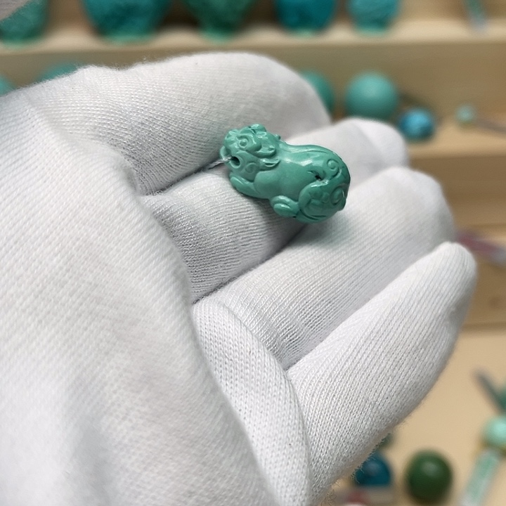 绿松石珠宝未镶嵌