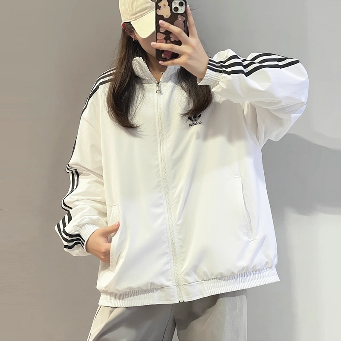 阿迪达斯官方三叶草薄款外套男女复古经典立领运动宽松夹克JY1328