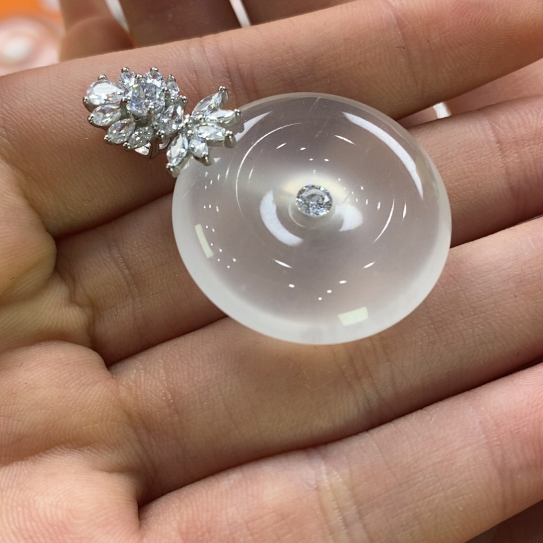 石英质玉银S925镶嵌吊坠(不含链)F****o