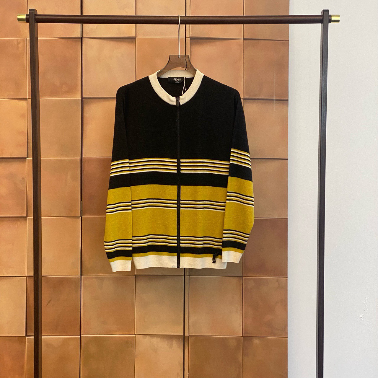 99新 FENDI/芬迪 Fendi 撞色条纹羊毛针织外套/46码/99新/29877