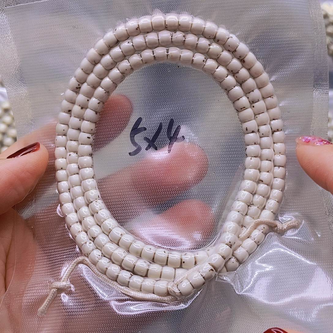 【闪购商品】星月菩提手串H****y原白