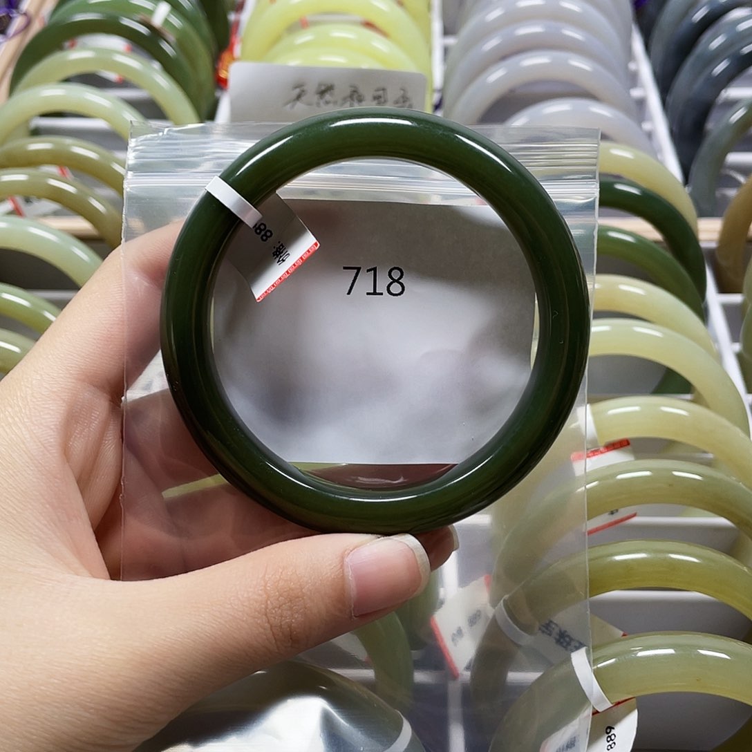 和田玉手镯未镶嵌718圈口61+