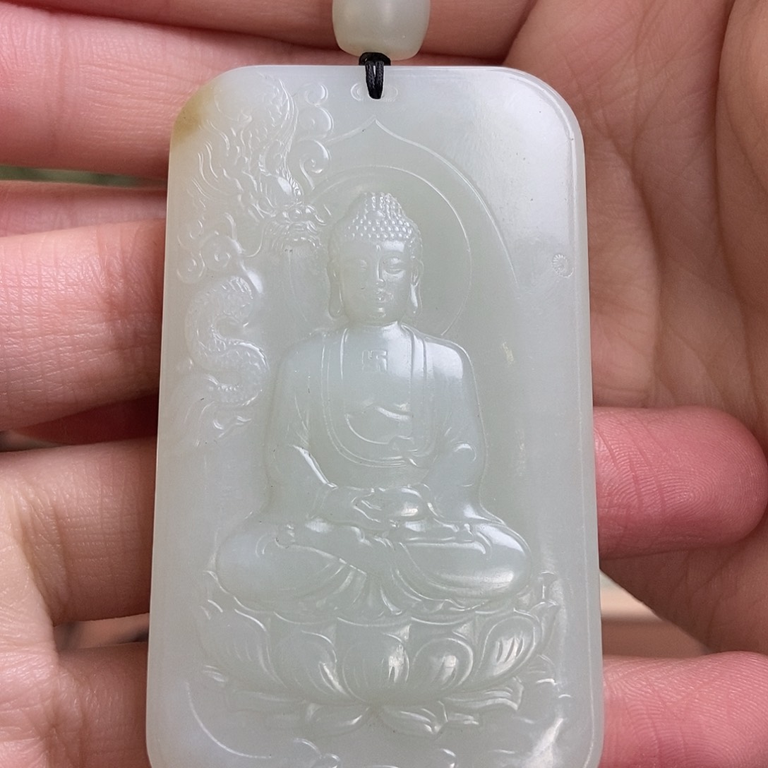 和田玉（糖玉）颈饰未镶嵌