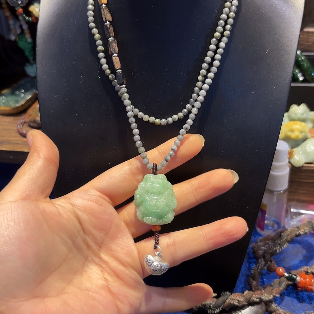 翡翠颈饰未镶嵌原创