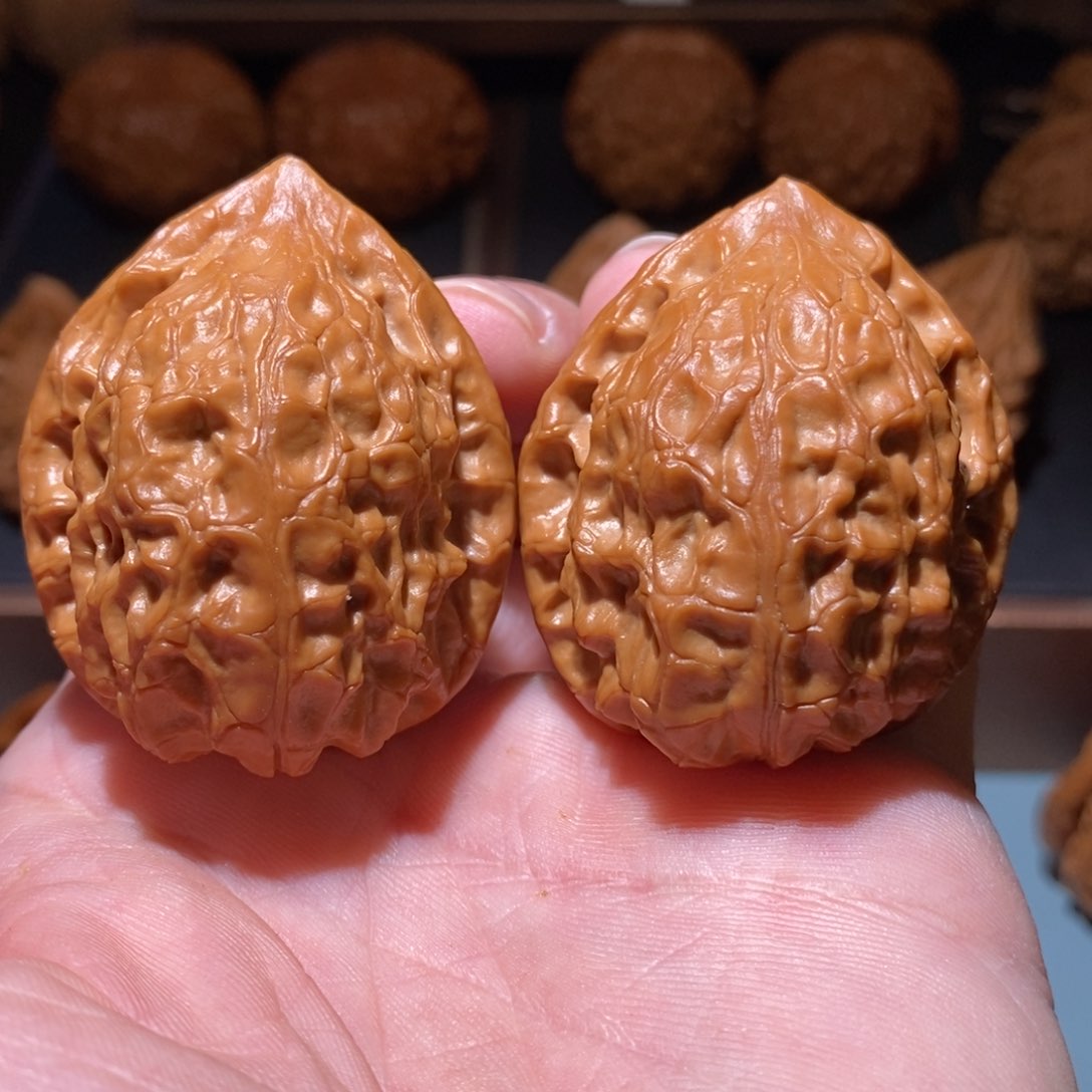 吊坠文玩核桃蟒皮王