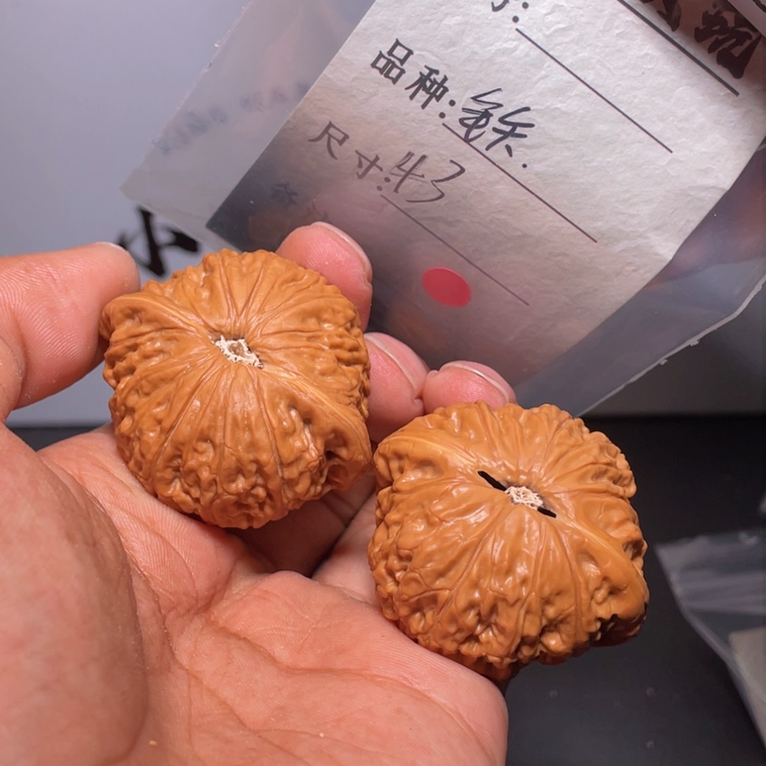 文玩核桃吊坠文玩核桃