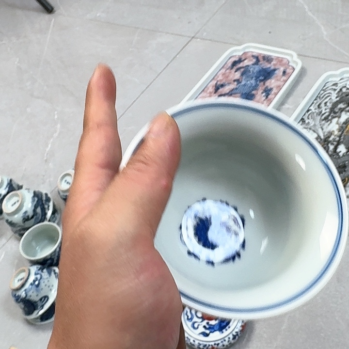 杯青花缠枝莲大压手杯