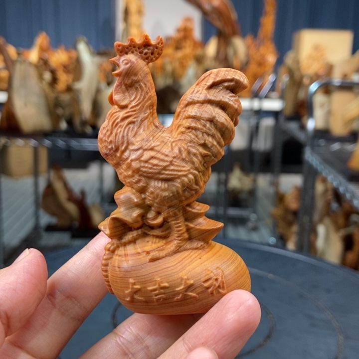 柏木（崖柏）手把件公鸡