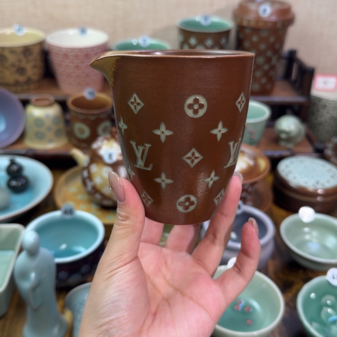 伟****龙泉青瓷小满青瓷