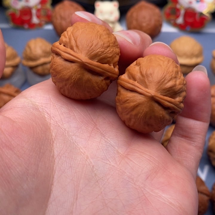 文玩核桃把件大枣