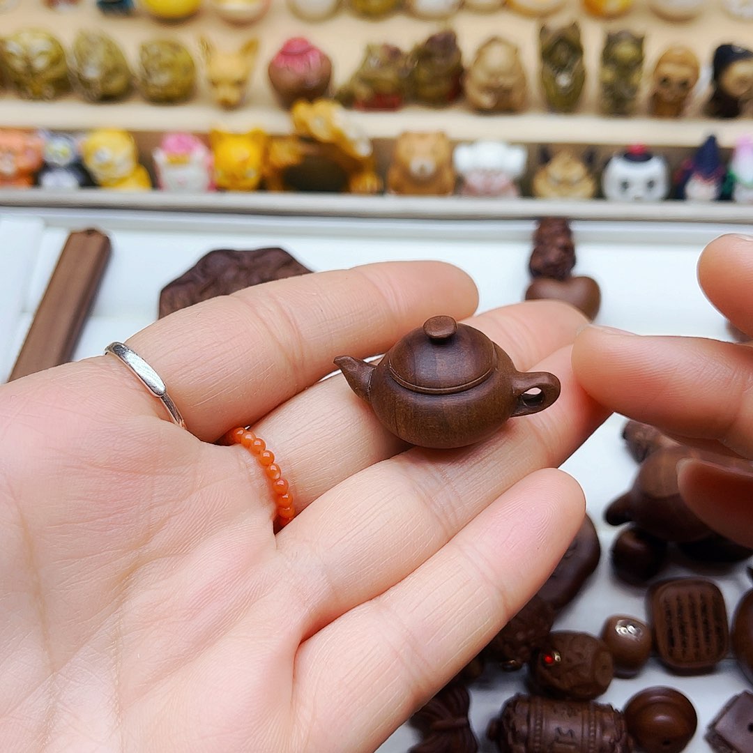 香榧木手工雕刻配饰