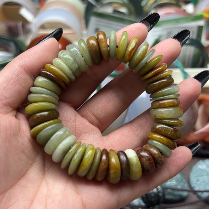 和田玉未镶嵌手链