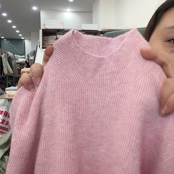 802 羊绒抽条半高领粉色XL