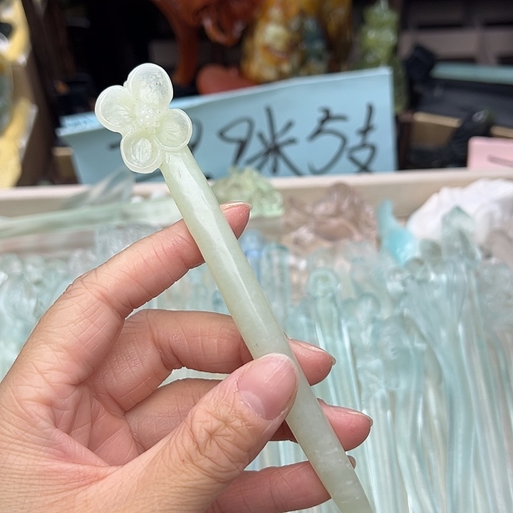 蛇纹石玉未镶嵌发簪