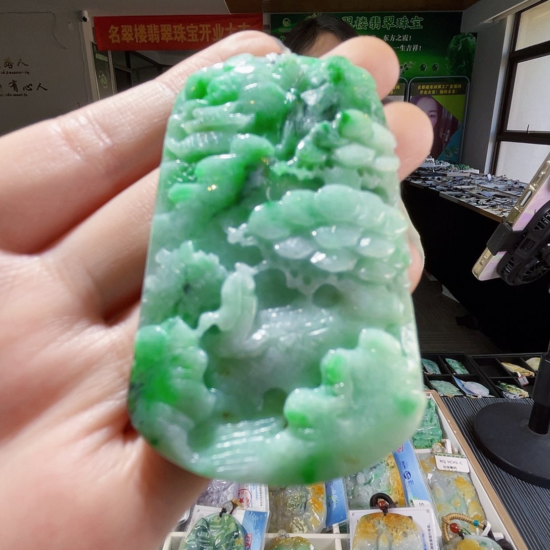 颈饰未镶嵌翡翠翡翠