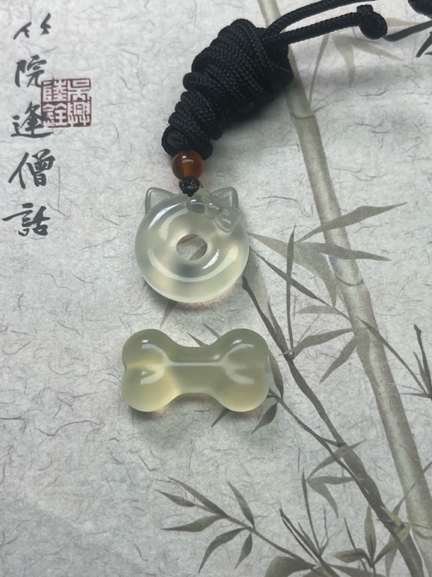 天然岫玉小猫项链，情侣配饰时尚百搭项坠