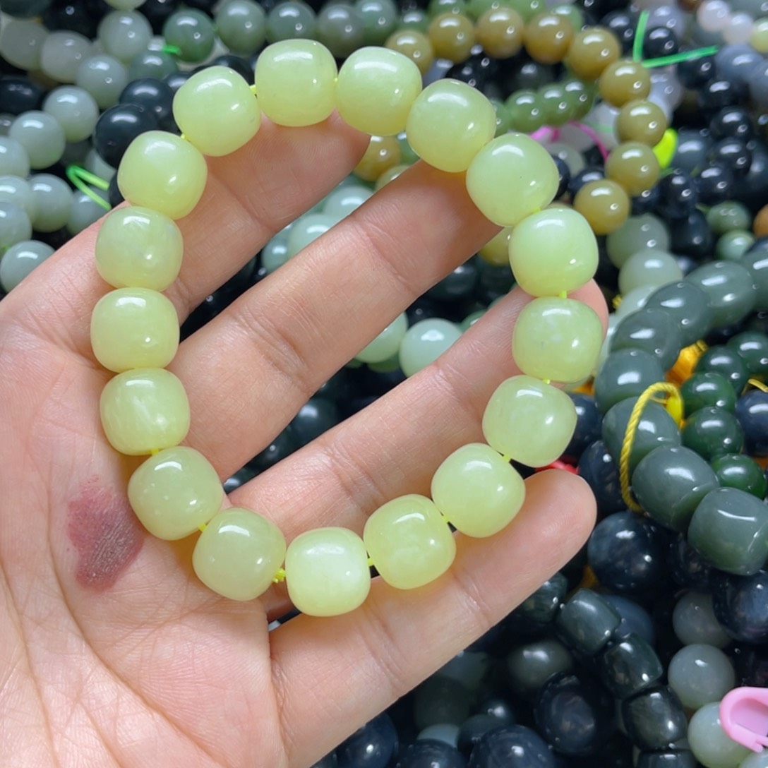 未镶嵌手链和田玉