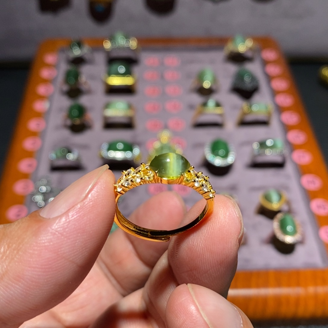 和田玉（碧玉）未镶嵌戒指