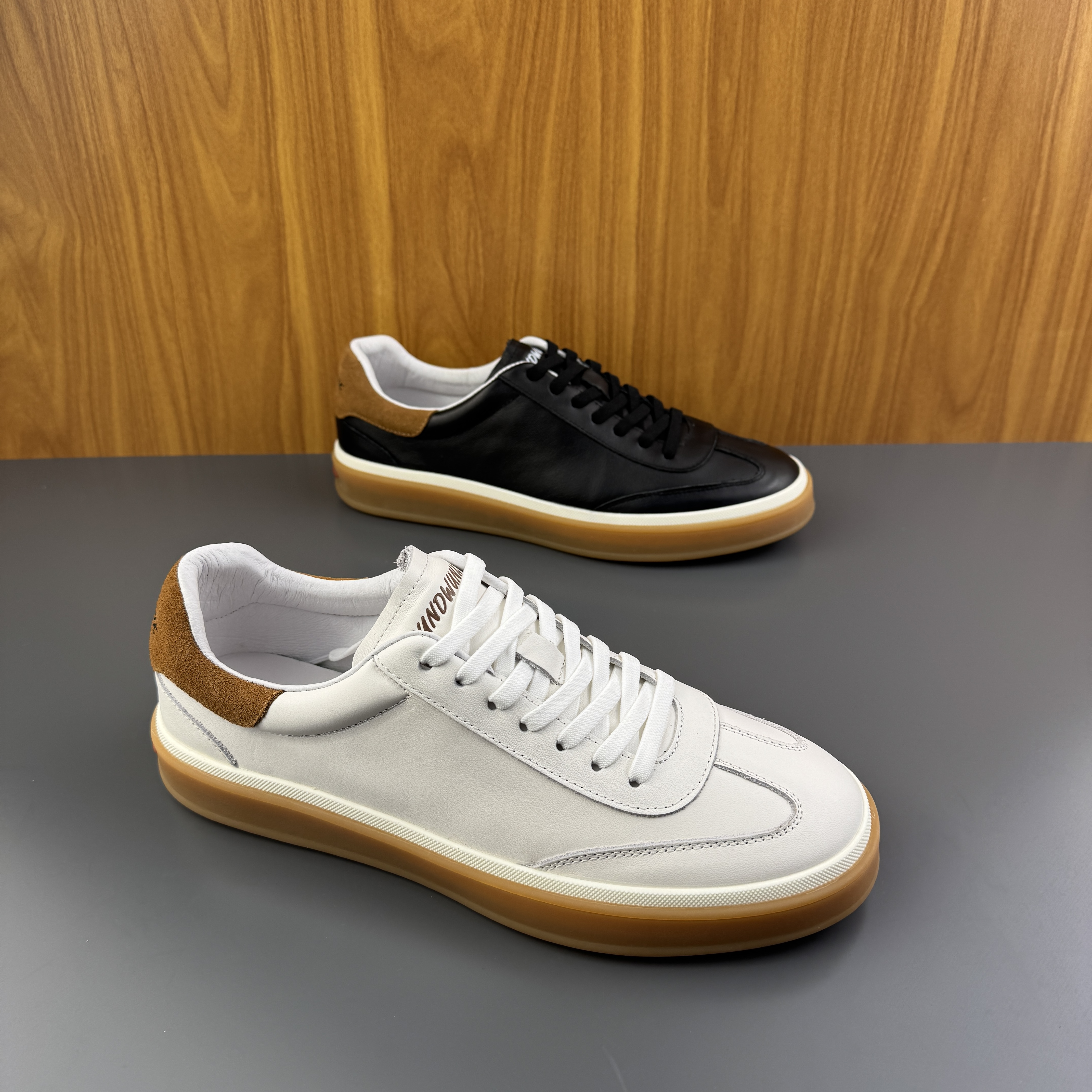 手工透气男士男款板鞋低帮防滑真皮休闲男鞋潮鞋高颜值小众时尚