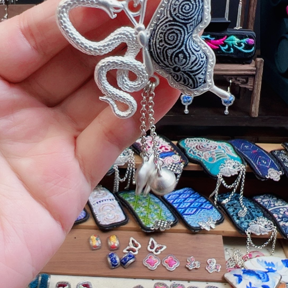 织绣手工刺绣工艺品