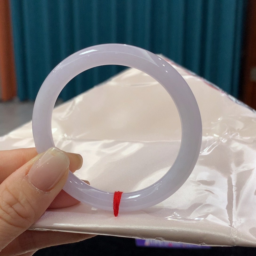 未镶嵌手镯翡翠完美者慎拍 圈口53.5