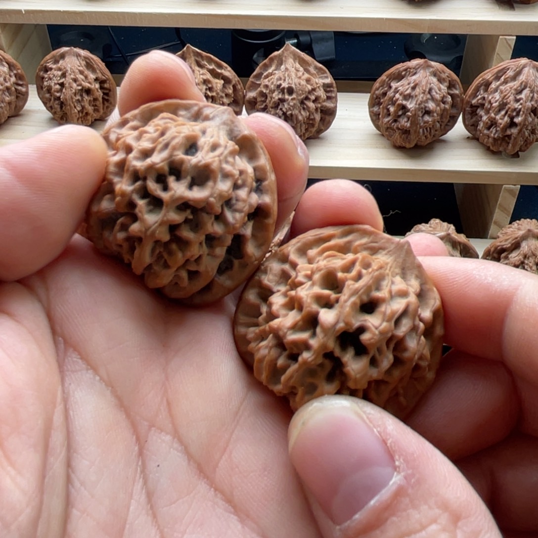 文玩核桃吊坠秦岭核桃