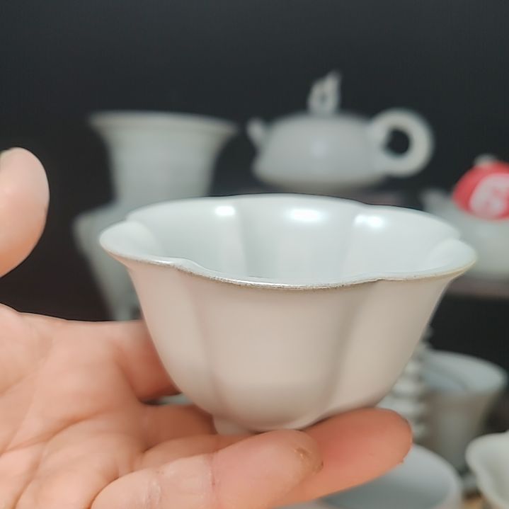 微瑕天青釉主人杯