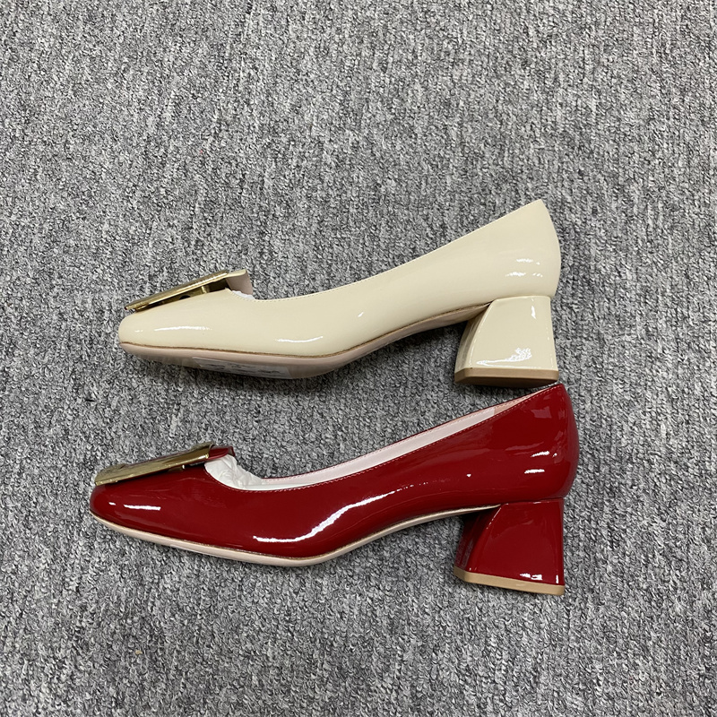 24年新款女鞋百搭时尚个性舒适个性低跟单鞋