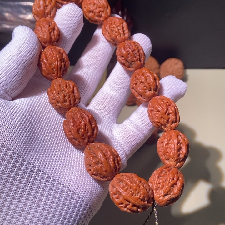 手串文玩核桃宏*.…………