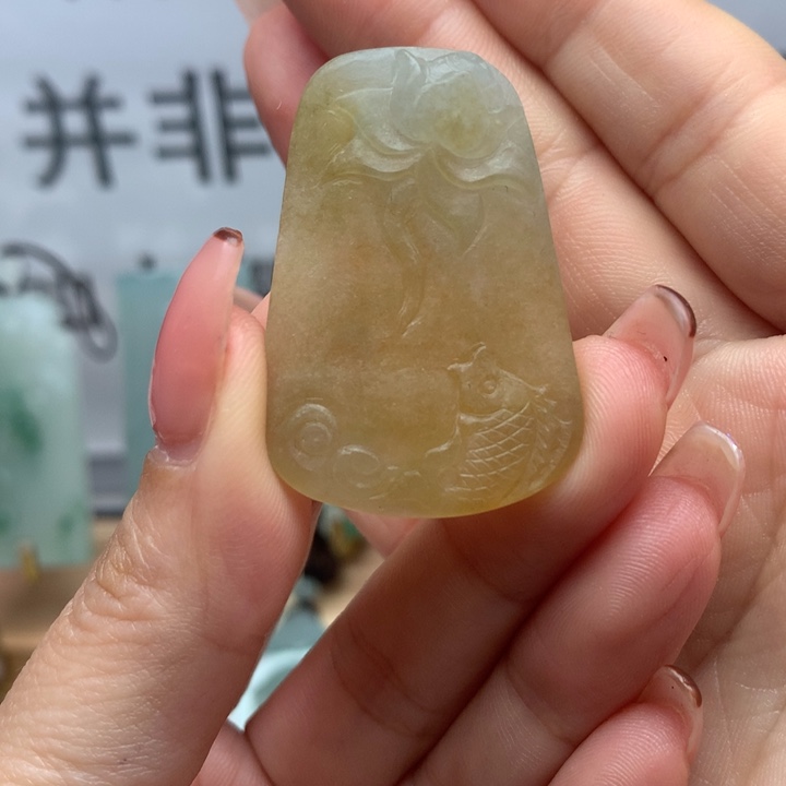 定制翡翠未镶嵌天然翡翠