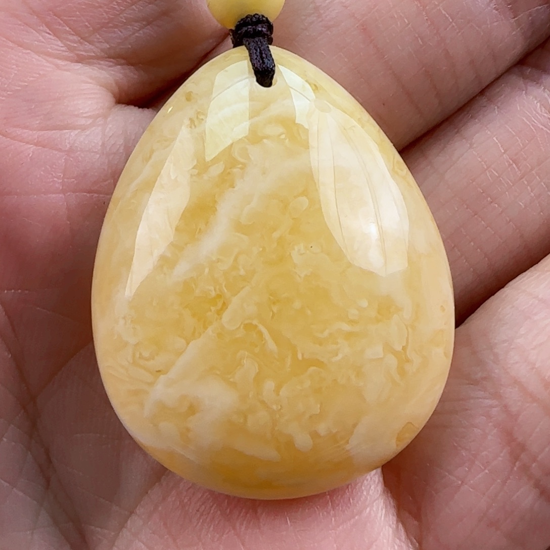 琥珀裸石未镶嵌蜜蜡