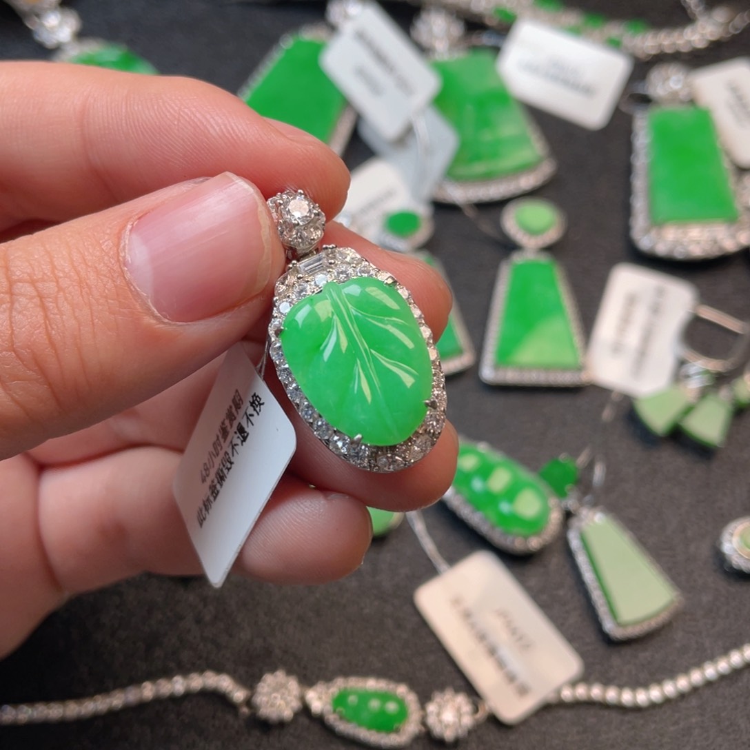 翡翠吊坠(不含链)银S925镶嵌