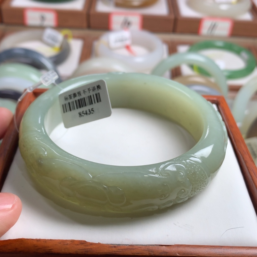 【闪购商品】和田玉手镯（贵妃镯）未镶嵌61.5