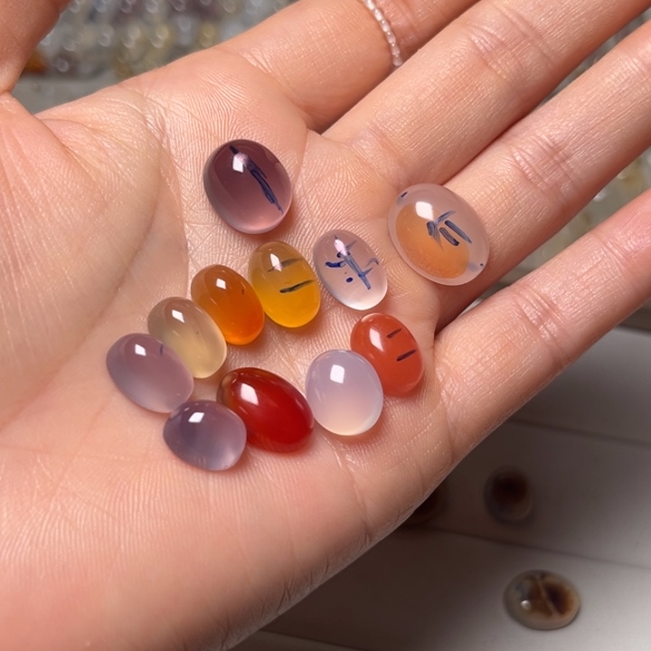 玛瑙/玉髓手镯未镶嵌西*