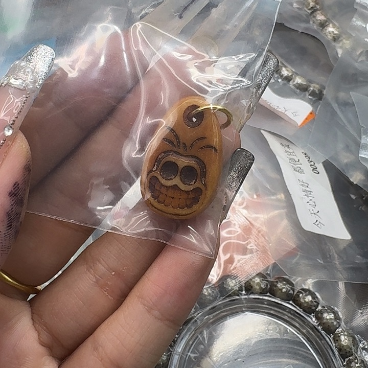 星月菩提手串282配饰大嘴牌子14左右尺寸