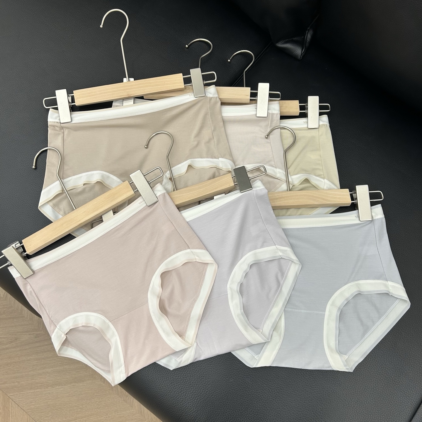 【黑标甄选】G-8130细腻l裸感女士柔肤裤抑菌透气亲肤0感中高腰内裤