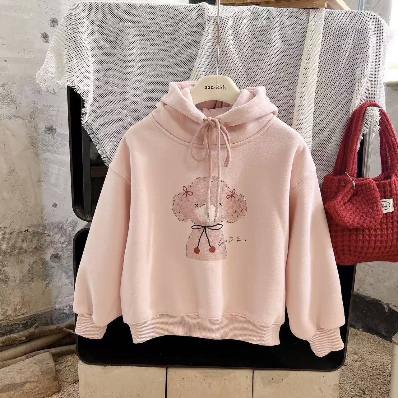 女童加绒连帽卫衣25秋冬新款宝宝甜美可爱卡通印花长袖上衣 25506