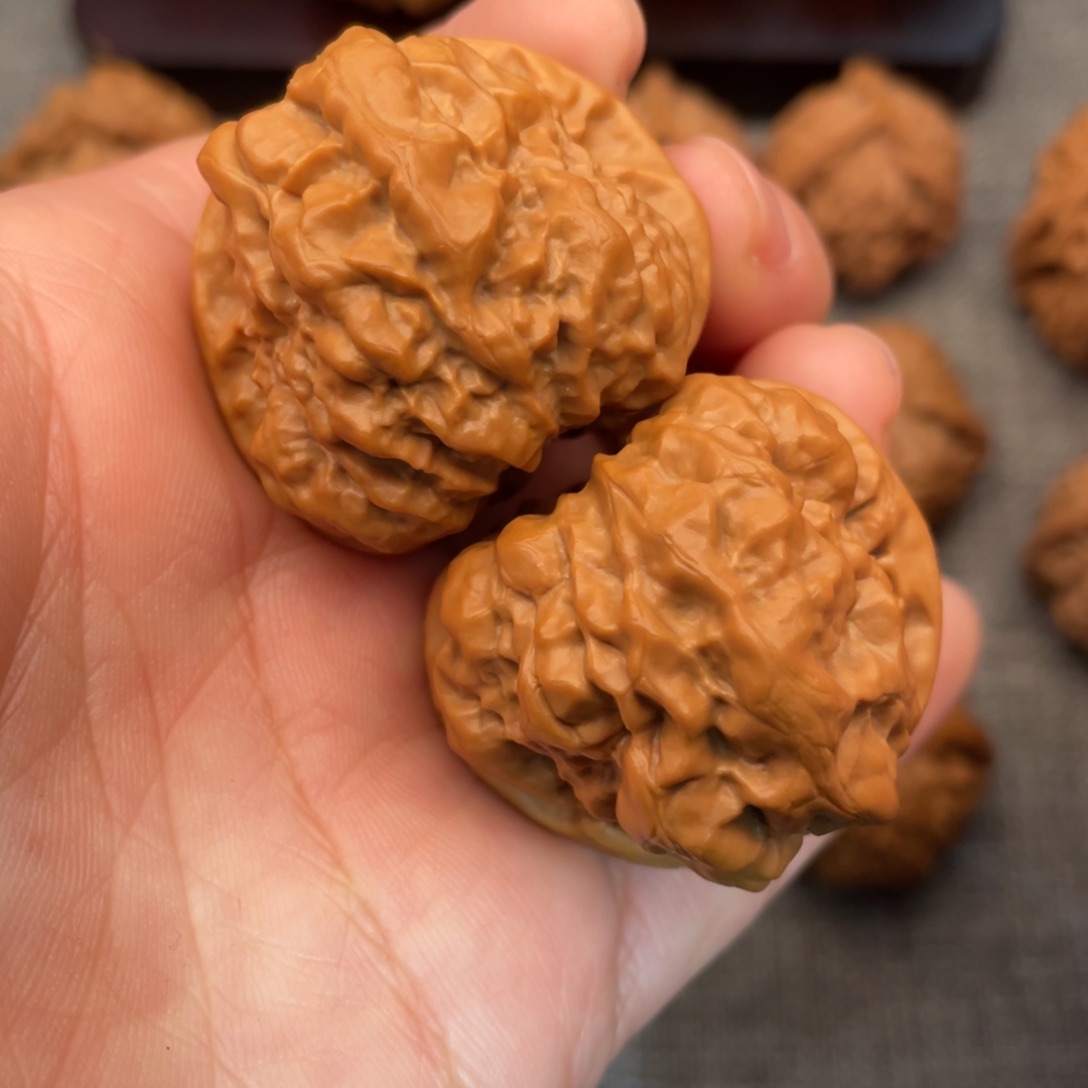 文玩核桃把件36肌肉延庆水晶蛤蟆头