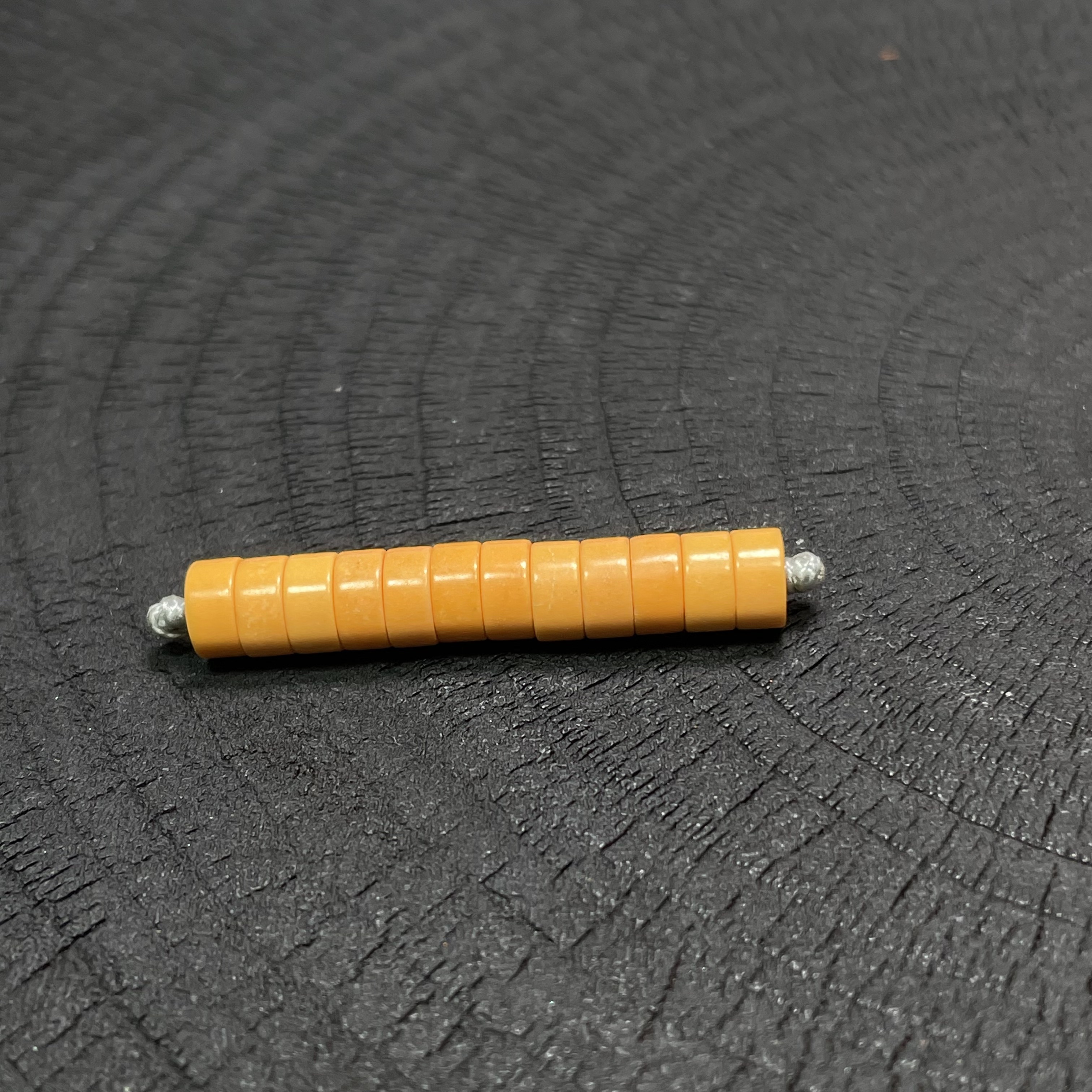 7906百搭DIY手工黄蜡石隔片药片配珠散珠批发配串神器