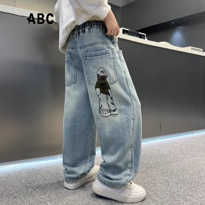 男童牛仔裤春秋款2025新款男孩春季时髦炸街休闲裤儿童春秋装裤子