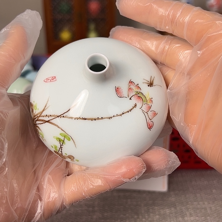 摆件景德镇陶瓷研究所学会