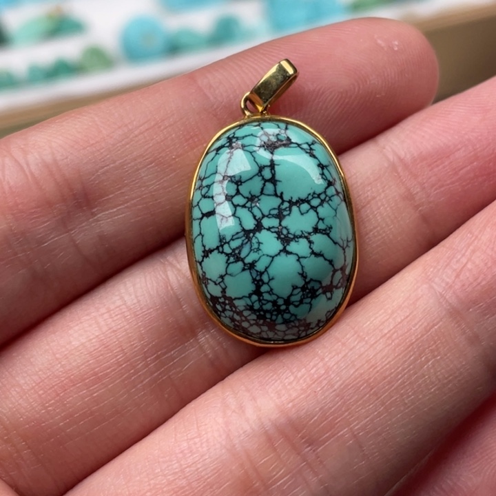 绿松石未镶嵌配饰