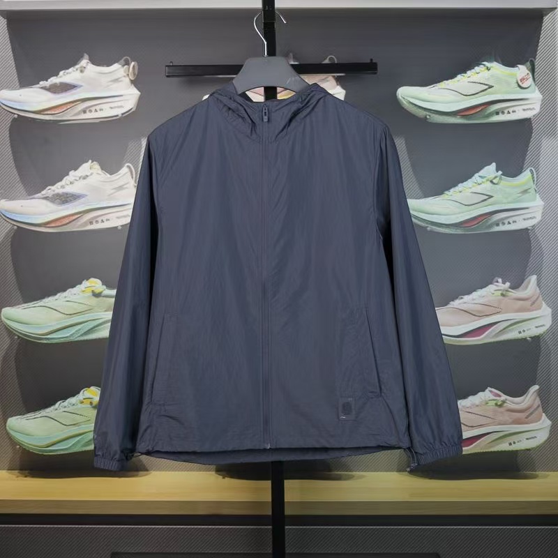 (直播）李宁运动潮流系列男子运动风衣简约轻薄连帽外套AFDU361