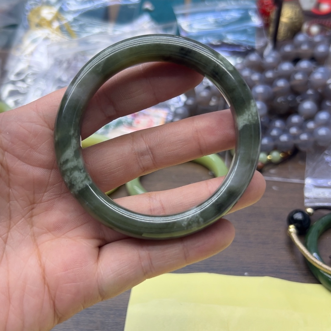 和田玉未镶嵌手镯58.1圈围726