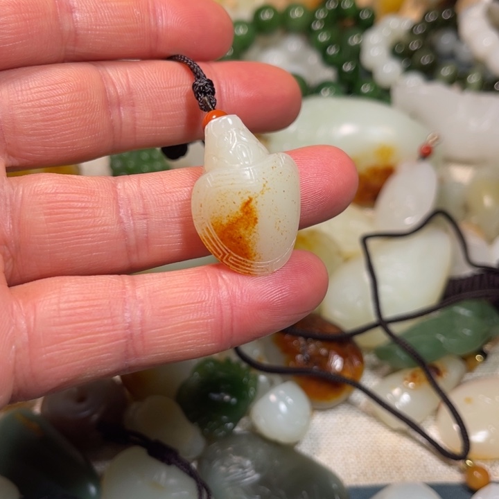 和田玉手串未镶嵌