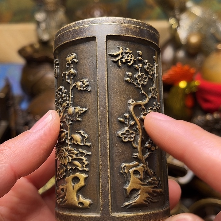 精美铜器批发档口