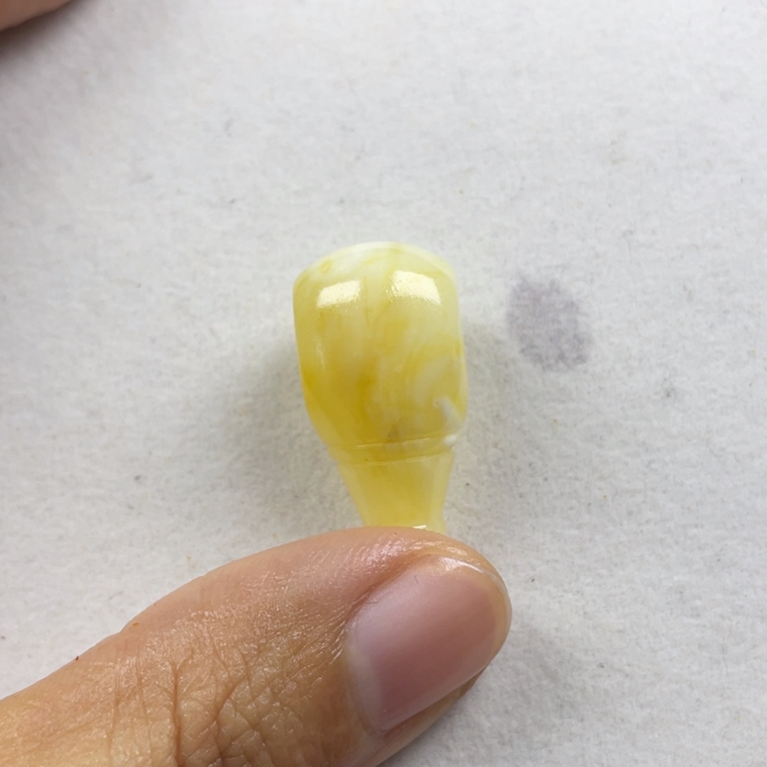 ঞ****定制琥珀未镶嵌定制