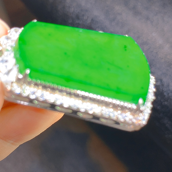 【闪购商品】翡翠颈饰银S925镶嵌翡翠翡翠